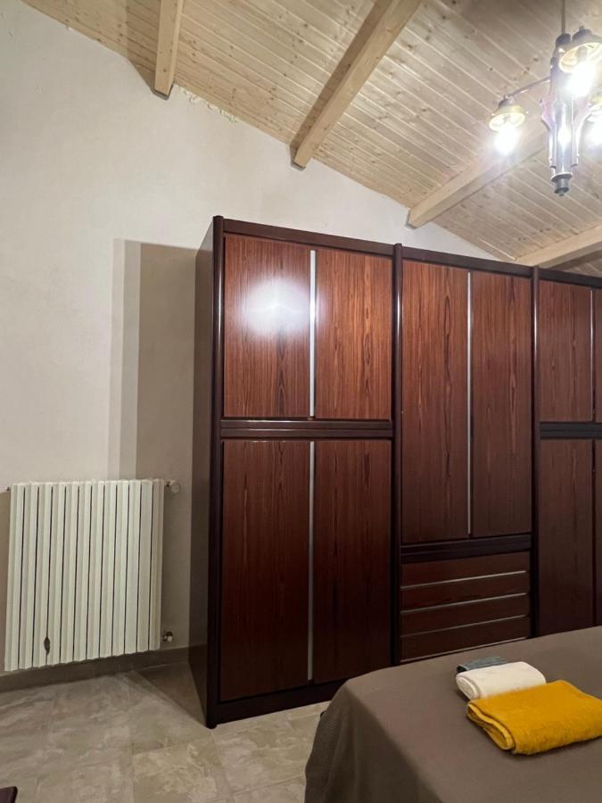 مبيت وإفطار كيارامونتي غولفي Casa Di Mirto المظهر الخارجي الصورة